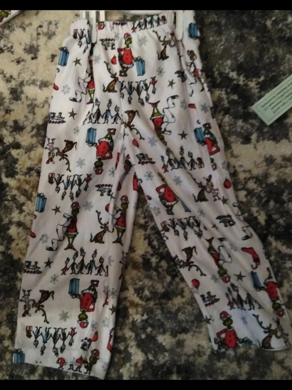 New Dept White Grinch Holiday Pajama Set for Kids Size 3T.
